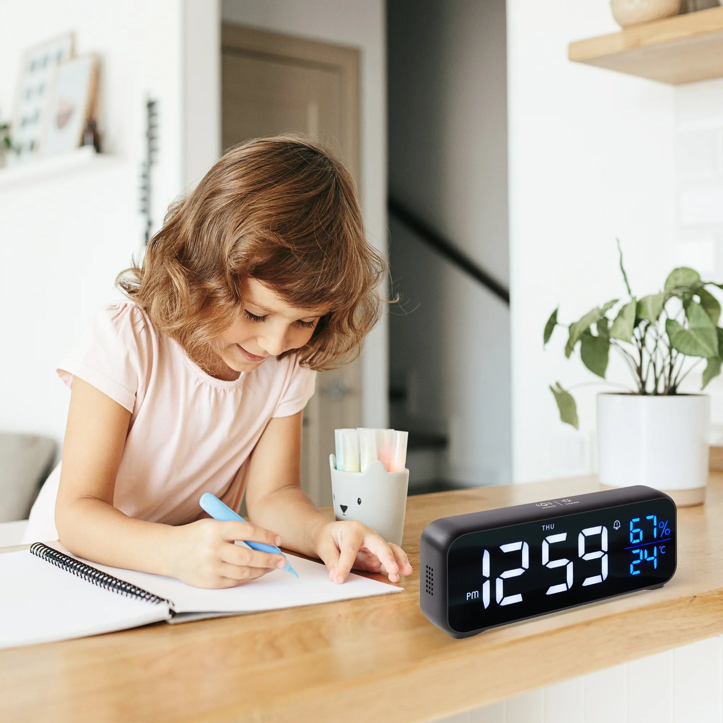 Onekawa Small Digital Alarm Clock for Bedroom, Bright Display with Adjustable Brightness, Plug-in Electric Bedside Clock with Dual Loud Alarms, Temperature and Humidity, 12/24 Hour & Snooze Function